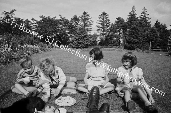 BRYAN KEHOE WITH CULLEN CHILDREN AT KILLONE LODGE